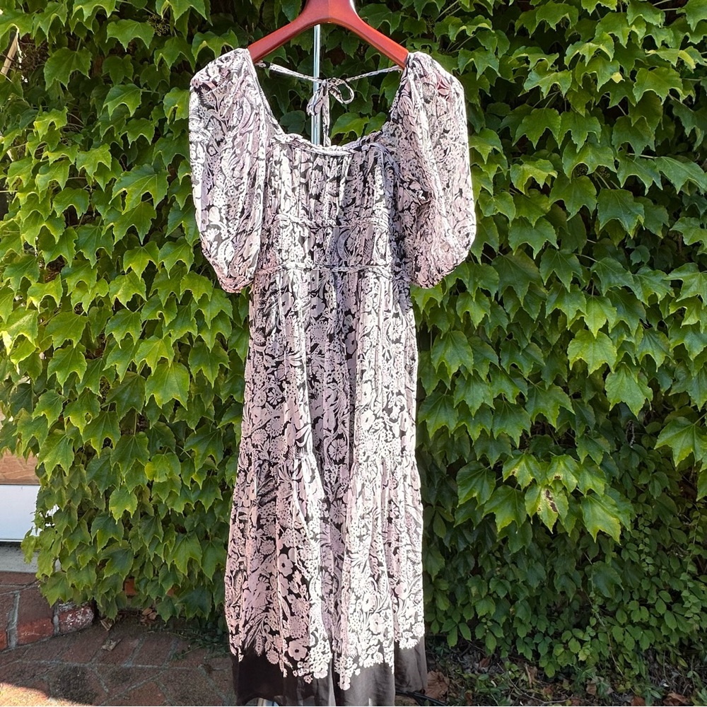 Anthropologie - Lavender square neck dress
